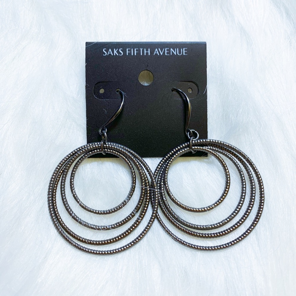 NWT! SAKS FIFTH AVENUE Earrings